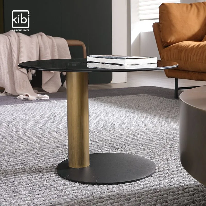 ban-tra-trong-phong-ngu